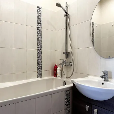 10 Min To Old Town - Free Parking - Work Station * 塔林