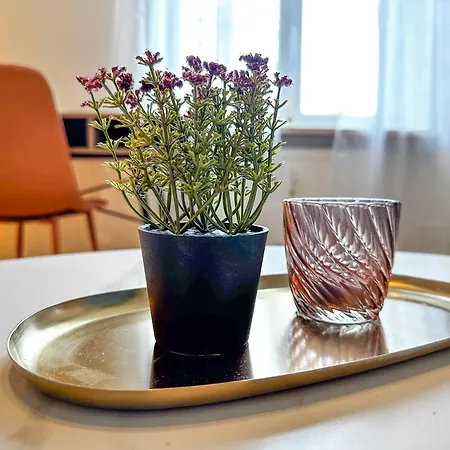 10 Min To Old Town - Free Parking - Work Station 公寓 *