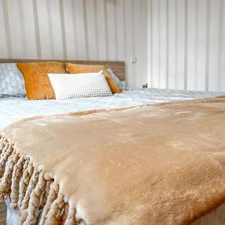 10 Min To Old Town - Free Parking - Work Station Appartement Tallinn