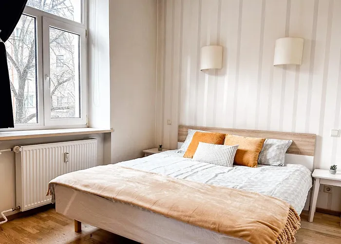 10 Min To Old Town - Free Parking - Work Station Таллин