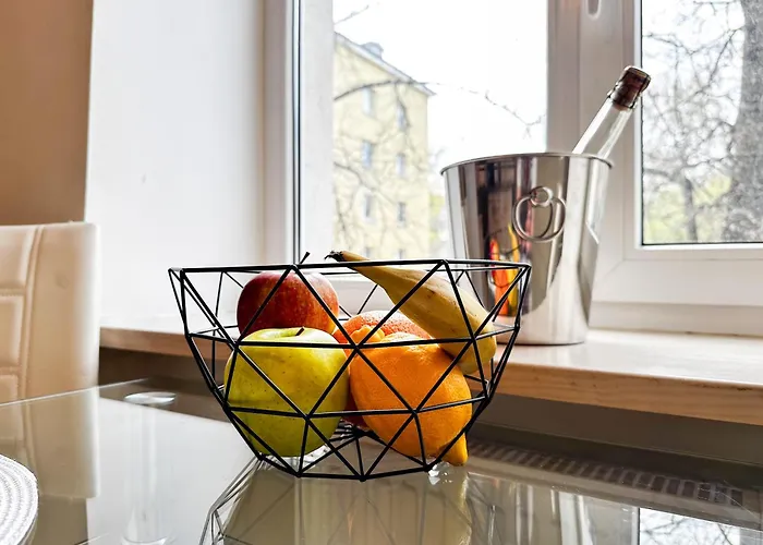 Appartement 10 Min To Old Town - Free Parking - Work Station