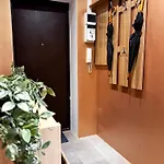 Апартаменты 10 Min To Old Town - Free Parking - Work Station *